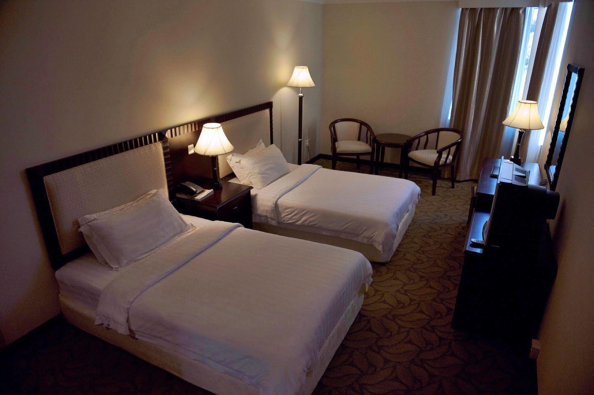 Palm Garden Hotel Brunei بندر سير بيجوانا المظهر الخارجي الصورة